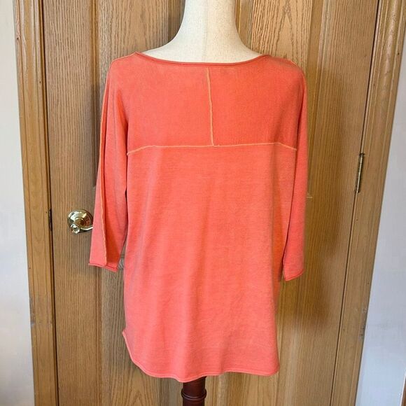 Tommy Bahama Light Weight Orange 3/4 Sleeve Top Medium - Picture 4 of 6